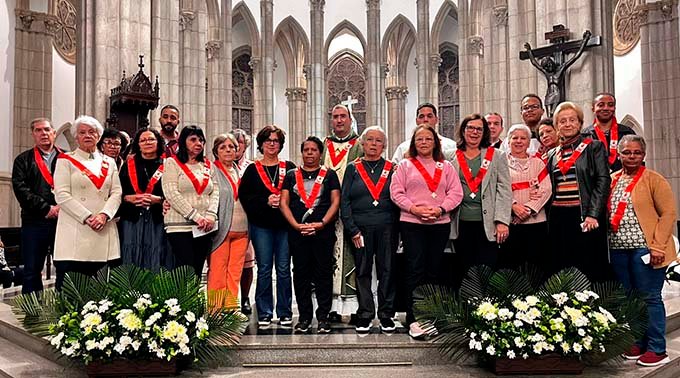 Read more about the article Apostolado de Oração inicia caminhada na Catedral